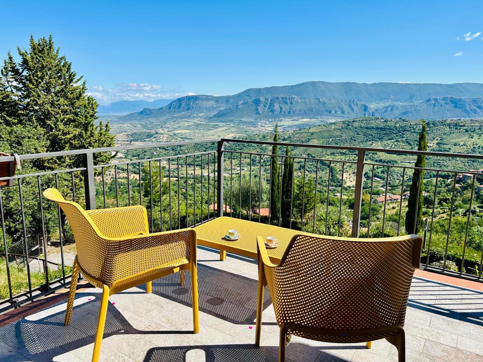 B&B Albachiara Casa Di Campagna Олястро Чиленто Екстериор снимка