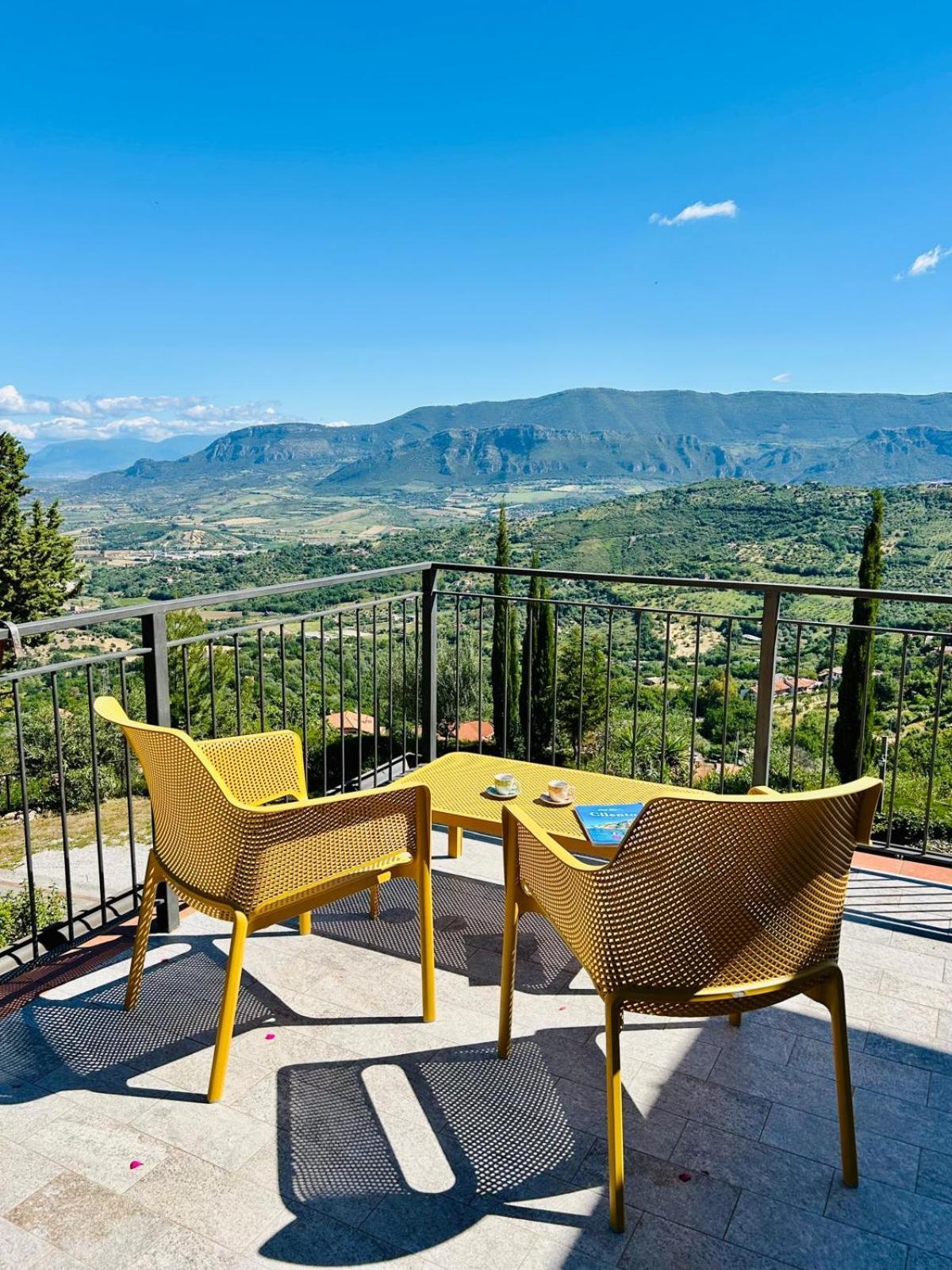B&B Albachiara Casa Di Campagna Олястро Чиленто Екстериор снимка