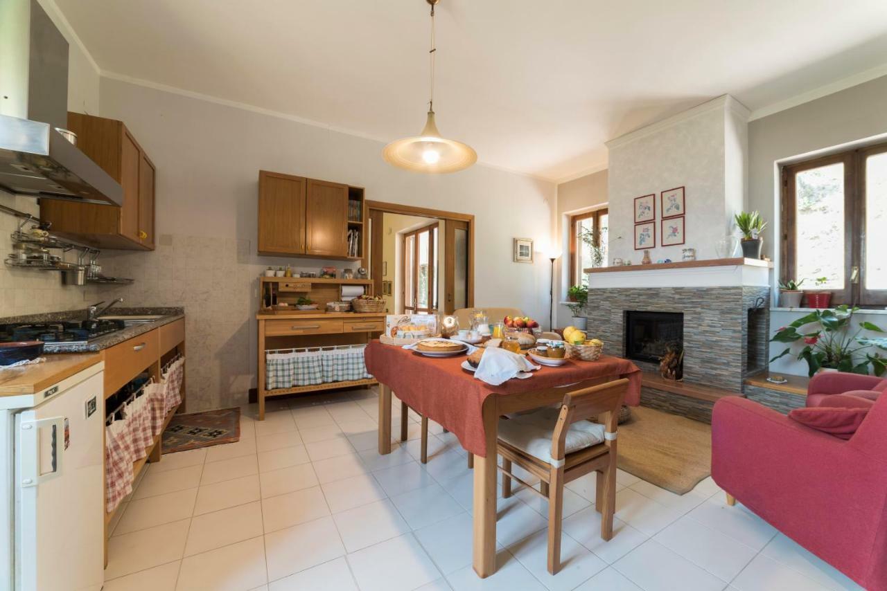 B&B Albachiara Casa Di Campagna Олястро Чиленто Екстериор снимка